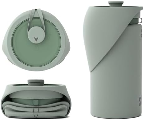 SÄKER Portable Dog Water Bottle, Collapsible Water Bottle for Dogs Perfect for Walking, Hiking and Outdoors | Works as a Portable Water Bowl | Designed in Montreal - 750ml
