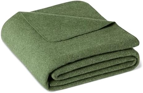 Amazon Basics Outdoor Camping Blanket, Military-Style Wool Blend, Camping Essentials
