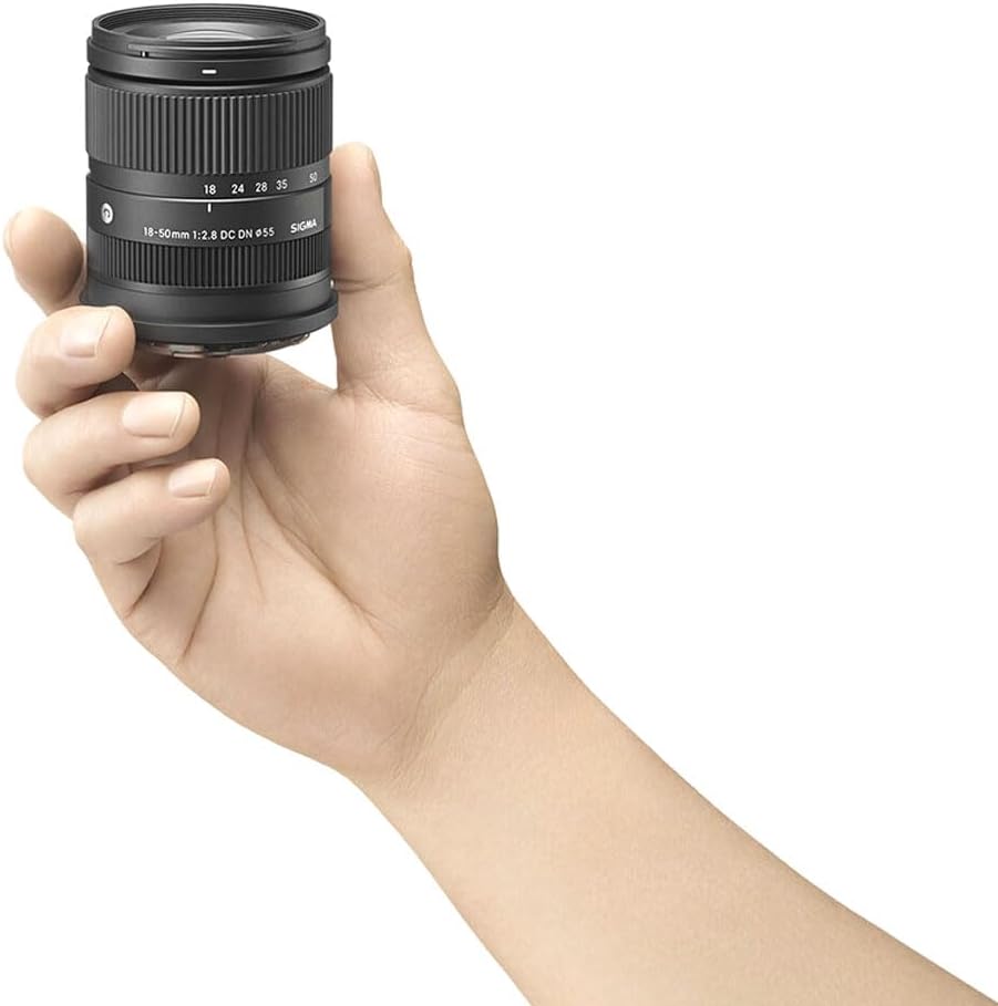 Sigma 18-50mm F2.8 DC DN Contemporary Zoom Lens (for E Mount), Black