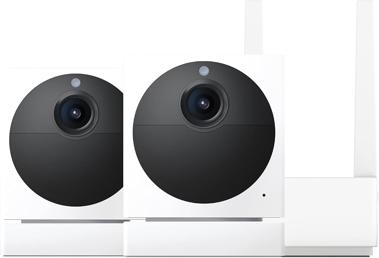 Wyze Cam Outdoor Starter Bundle v2 (1 Camera + Base Station) - 1080p HD Wireless Home Security Camera, Battery-Powered, IP65 Rated, Color Night Vision, 2-Way Audio, Compatible with Alexa & Google