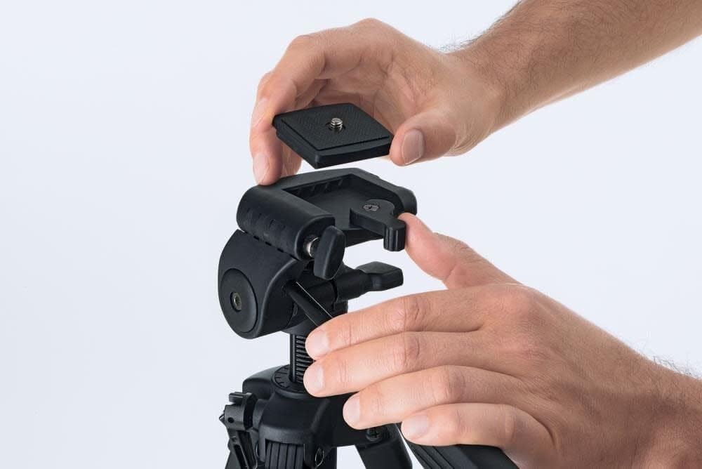 BOSCH BT150 61 in. Compact Tripod