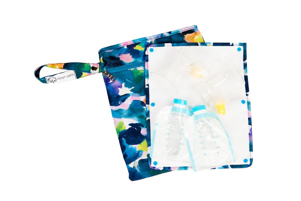 Sarah Wells Pumparoo Wet/Dry Bag with Staging Mat (Aquarelle)