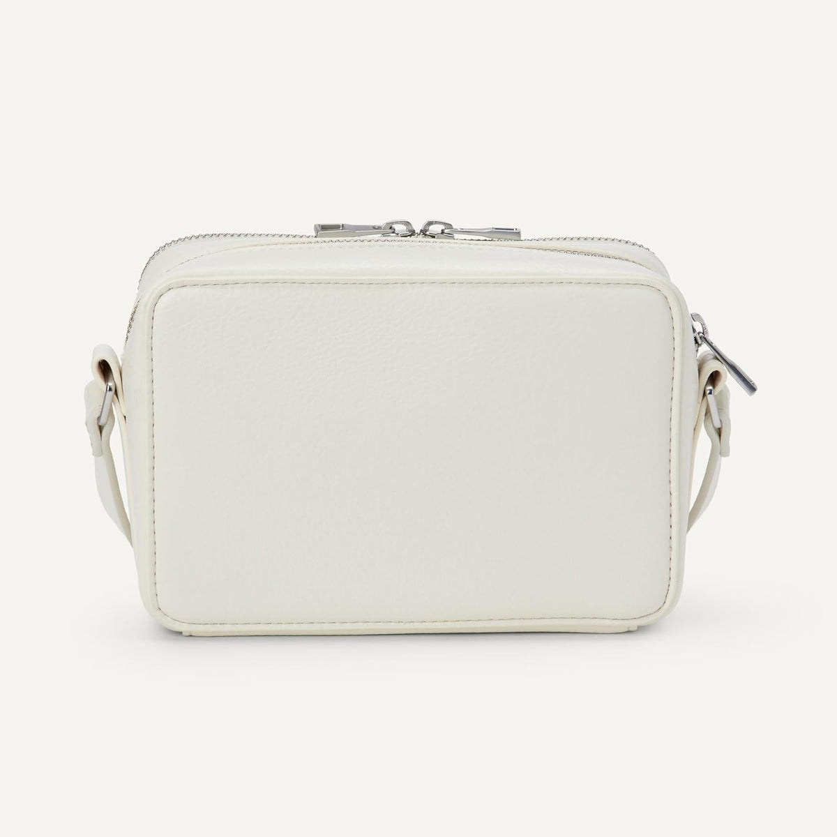 Amazon Essentials Women's Boxy Crossbody Bag