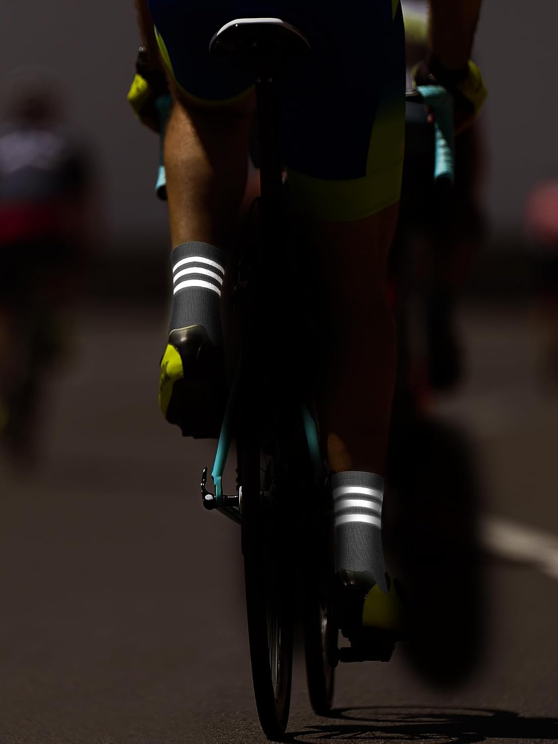 4 Pairs Glow in Dark Reflective Socks Cycling