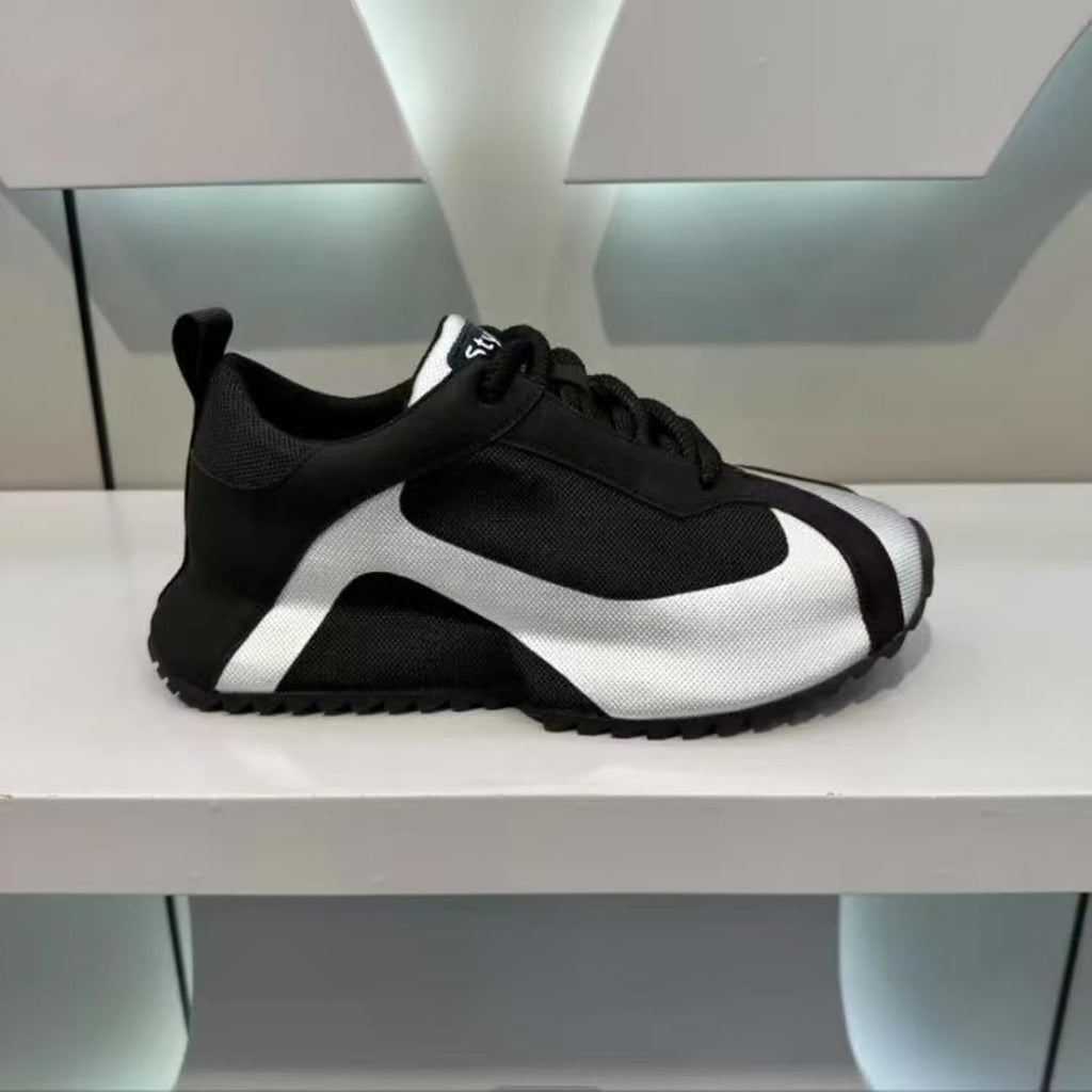 Men's Fashion Sports Running Shoes with Laces - Non-Slip Outdoor Fitness Sneakers for Teenagers - All-Season Versatile Athletic Footwear for Active Lifestyle