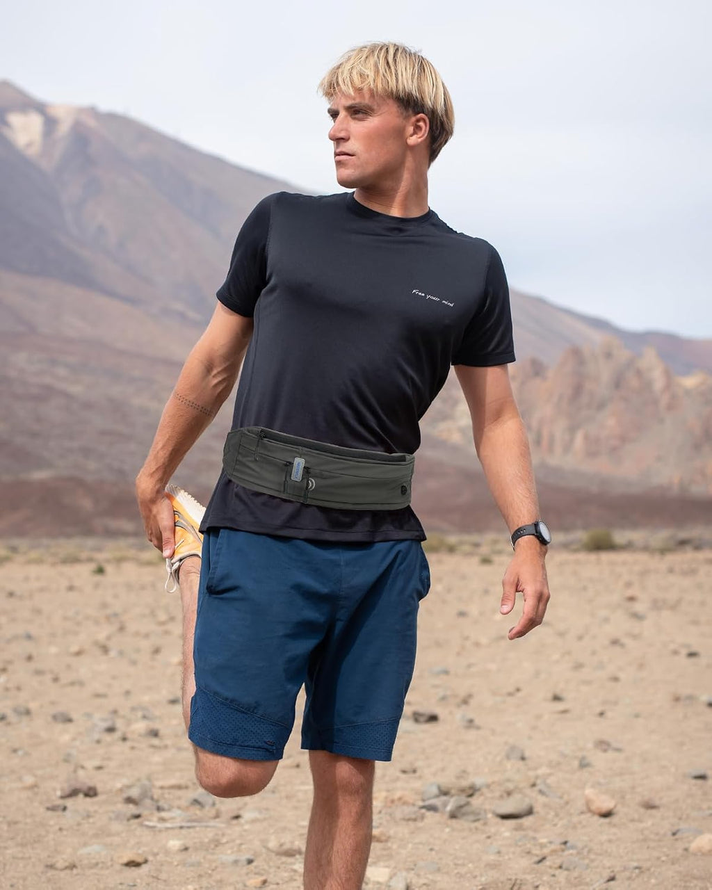 WATERFLY Running Belt Fanny Pack:Phone Holder Belt for Men Women