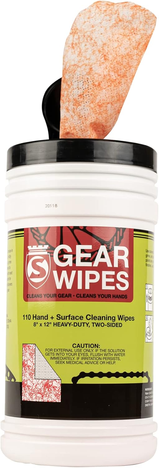 SILCA Bike Gear Wipes Canister, 8" x 12" Double-Sided Towels - 110 Count