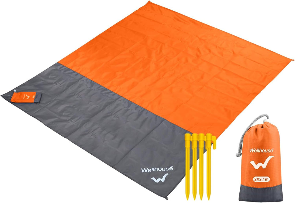 wellhouse Sandproof Beach Blanket,Camping Mat Waterproof Picnic Blankets with Floating Waterproof Phone Pouch Washable Rug for Travel Hiking Music Grass BBQ (Orange)