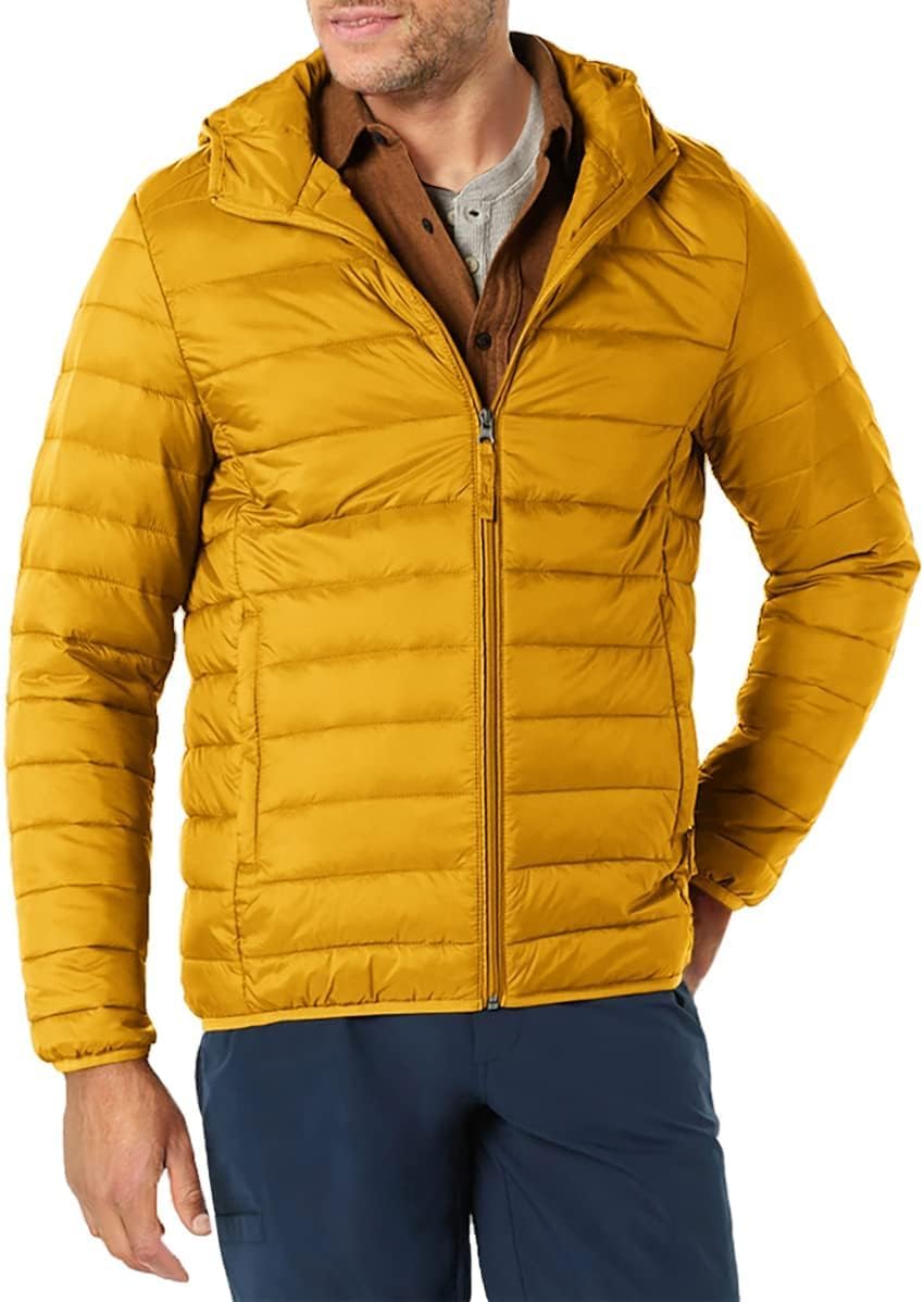 Amazon Essentials Men's Lightweight Water-Resistant Packable Hooded Puffer Jacket