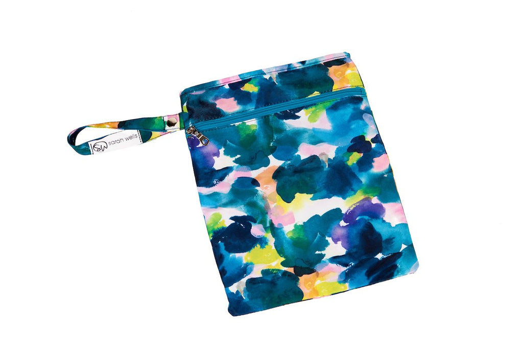 Sarah Wells Pumparoo Wet/Dry Bag with Staging Mat (Aquarelle)