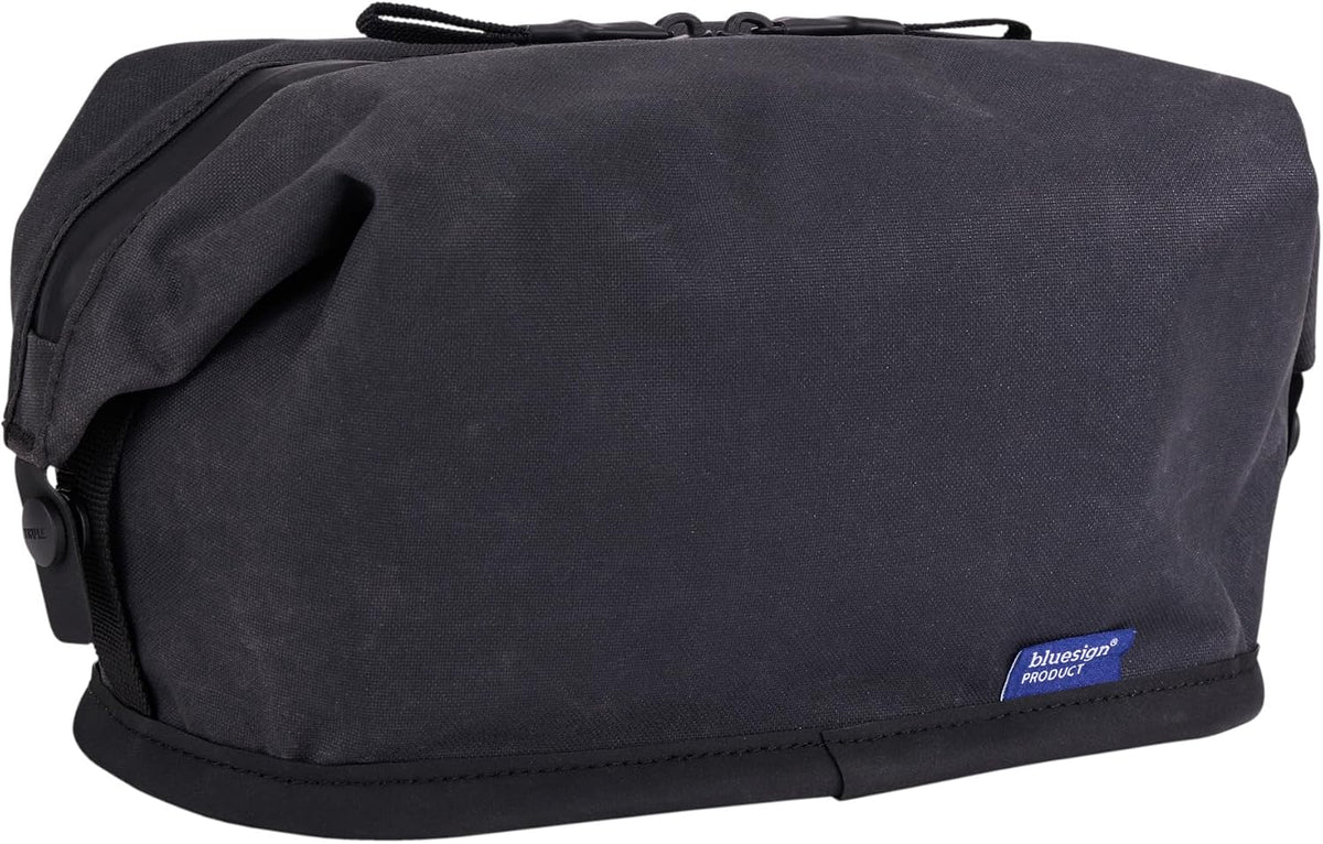 Thule Aion Toiletry Bag, Water-Resistant Bag For Toiletries, Makeup