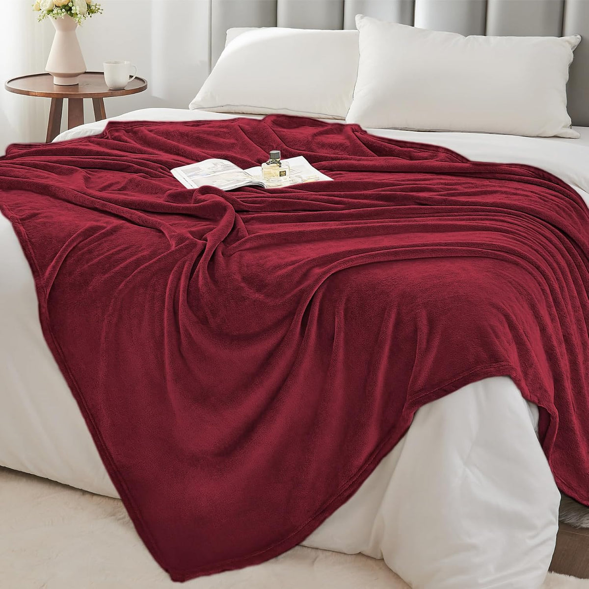 BEDELITE Fleece Blanket Soft Plush Throw for Couch Burgundy 50"x60"
