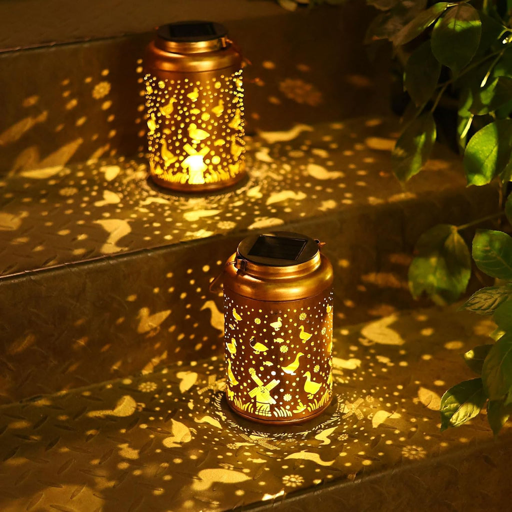 Duck Solar Lanterns Outdoor Waterproof,Hanging Solar Lights Duck Summer Garden Decor,Birthday Gifts for Women Men Metal Lantern Decoration Outside for Yard, Patio, Backyard, Porch, Pathway, Lawn