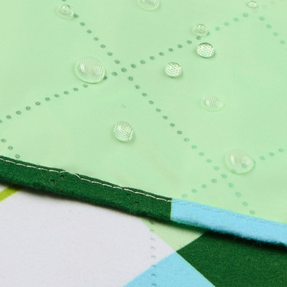 Dock & Bay Picnic Blanket - Quick Dry & Water Resistant - 100% Recycled Materials - Large (66x66) - Apple Tart
