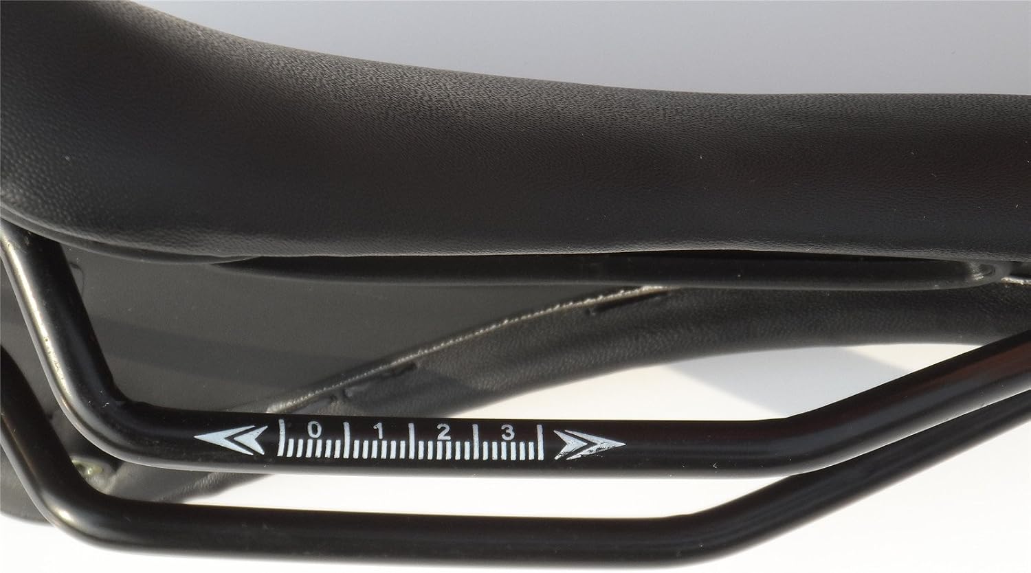 Bike Saddle Seat Pad Breathable Comfortable Bicycle Fit for Road Bike Fixed Gear Bike