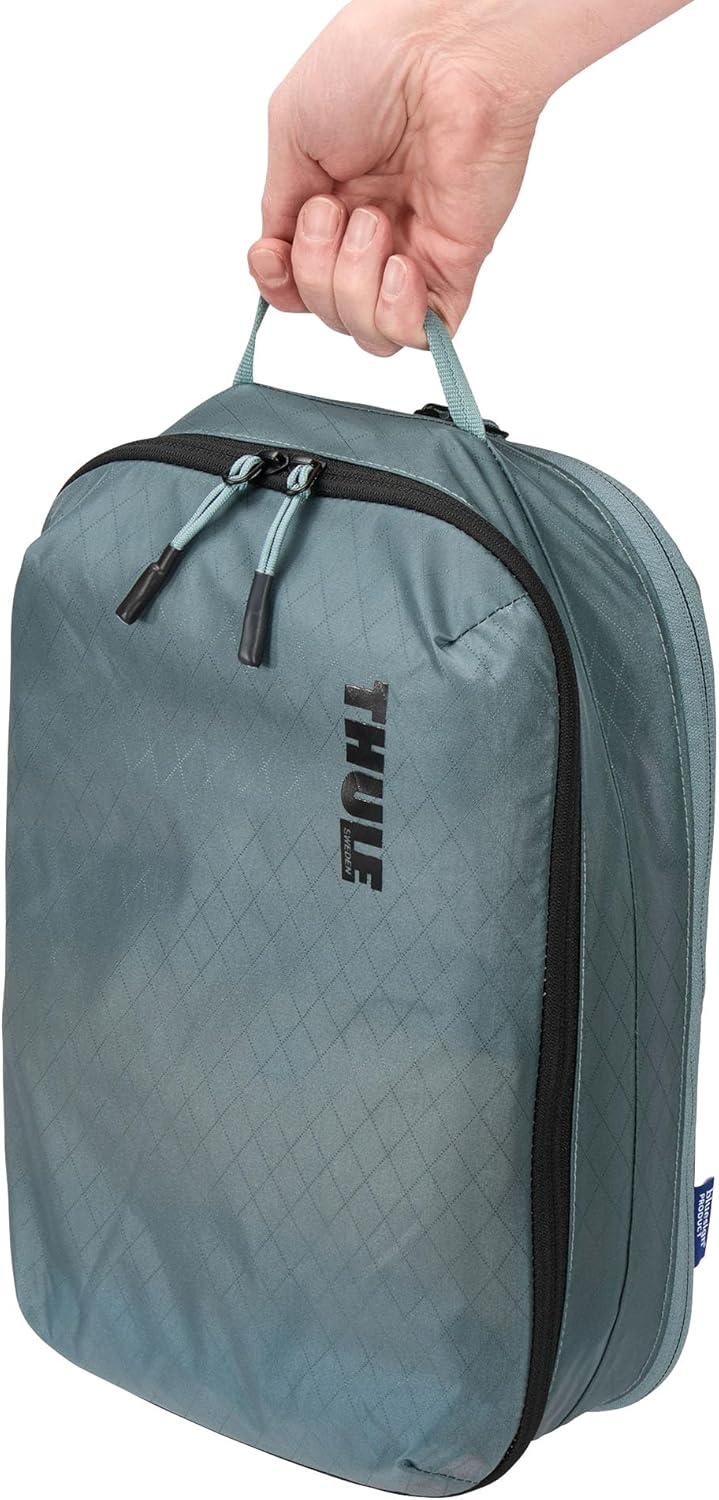 Thule Clean Dirty Packing Cube, Internal TPU divider, Semitransparent fabric, Easy to pack, YKK zippers