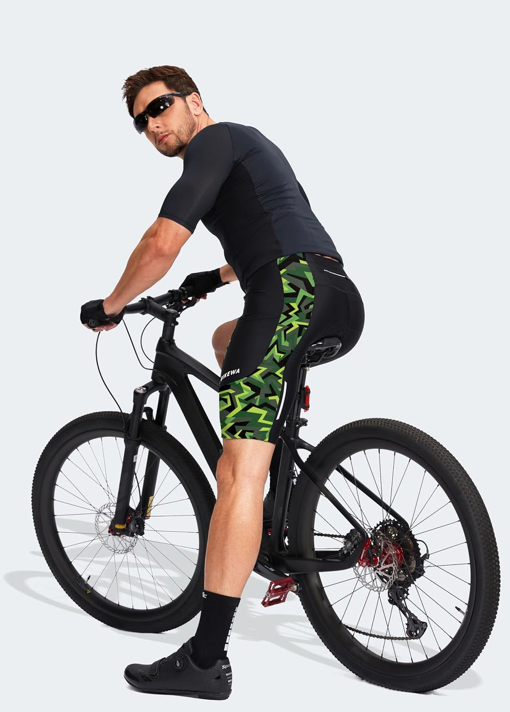 Bikewa Men's Bike Shorts 3D Padded Cycling Road Biking Mountain Riding Biker Bicycle UPF 50+ Cycle Shorts Zipper Pockets