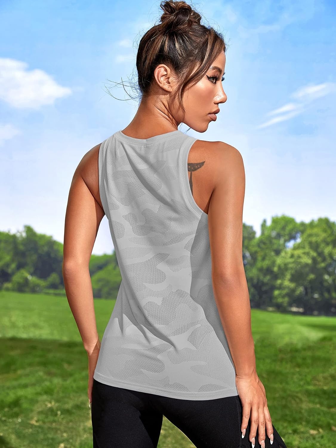 OYOANGLE Women's Camo Print Sleeveless Workout Running Tank Tops Yoga Shirt