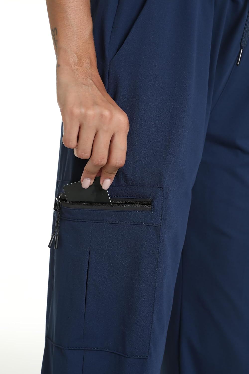 Quick Dry Women's Hiking Cargo Pants With 5 Pockets Lightweight Joggers
