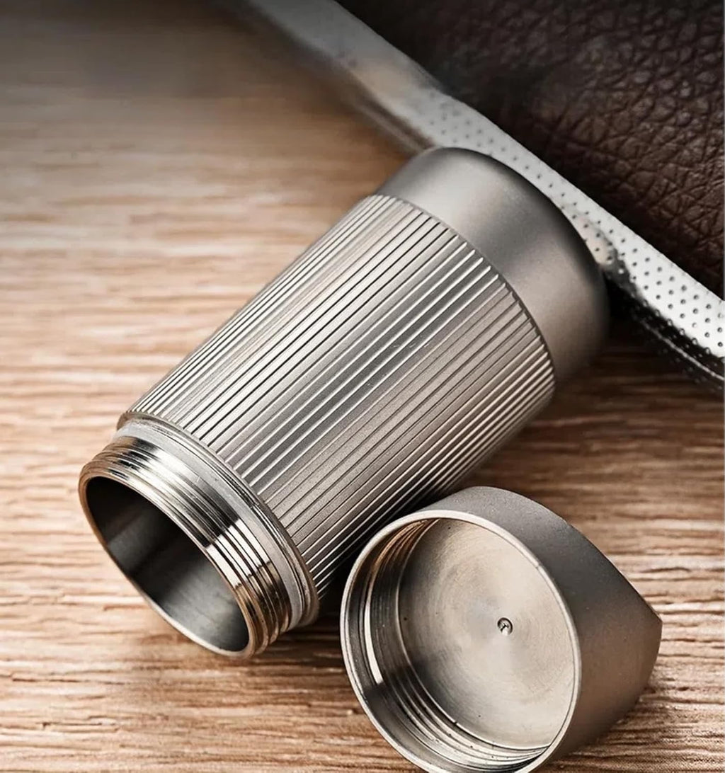 Titanium Alloy Sealable Portable Pill Organizer Keychain Pill Holder Lightweight Travel Pill Box with Hanging Hole for Outdoor Emergency and Daily Use(Large)