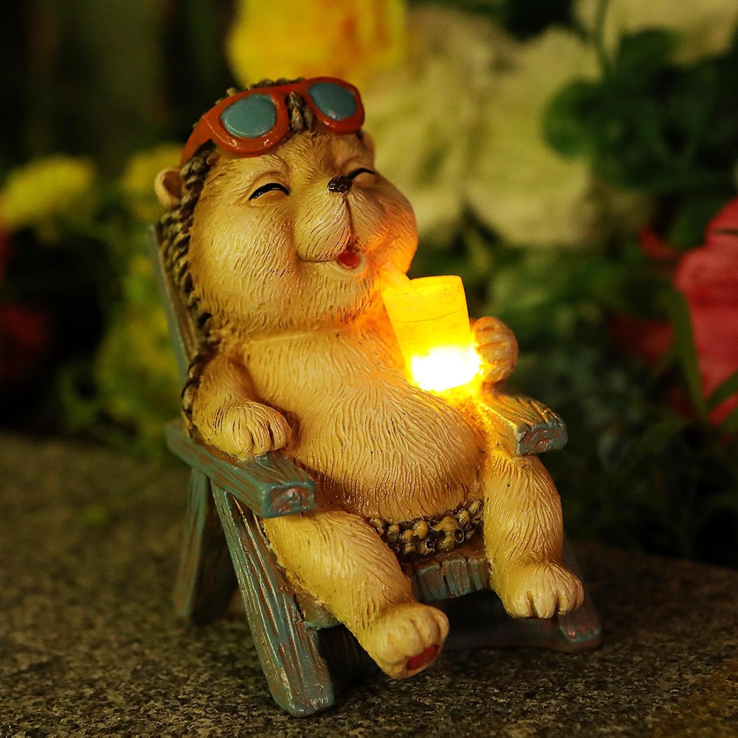 FOXMIS Miniature Frog Garden Statue Mom Dad Gifts Home Decorations Fairy Garden Accessories Outdoor Lights Solar Garden Frog Decor Art Housewarming Gift for Patio,Yard,Lawn Ornament,3.89"x2.36"x3.93