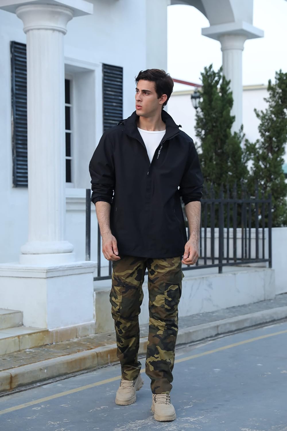 Men's Lightweight Waterproof Rain Jacket,Shell Hooded Outdoor Raincoat Hiking Windbreake jacket