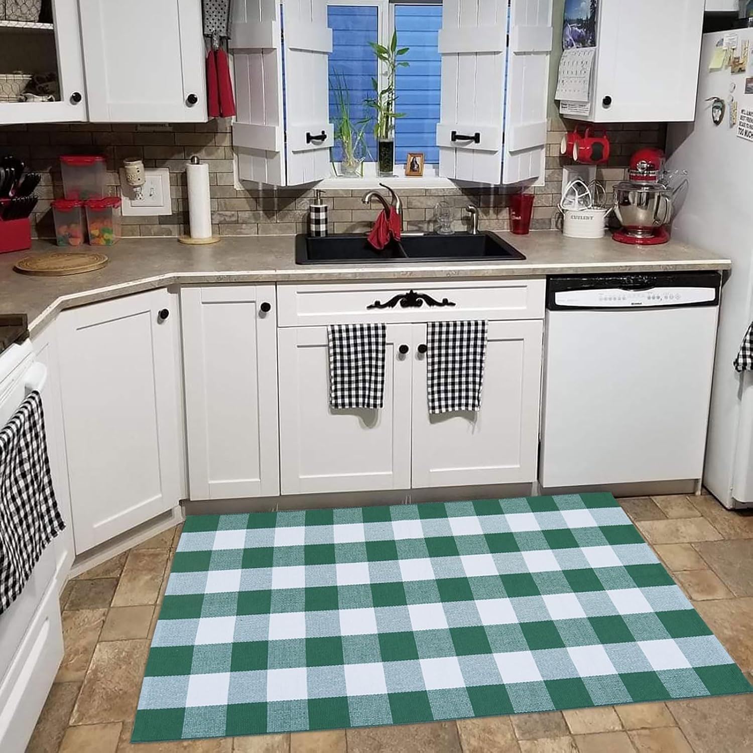 CAINANEL Green and White Buffalo Plaid Outdoor Rug Spring Door Mat Layering Rug Welcome Doormats for Spring Easter Farmhouse Entrance Porch Outdoors Decor