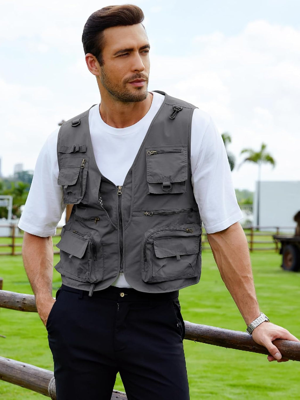 Gihuo Mens Fishing Vest Lightweight Utility Vests Cargo Outdoor Safari Travel Vest with Pockets