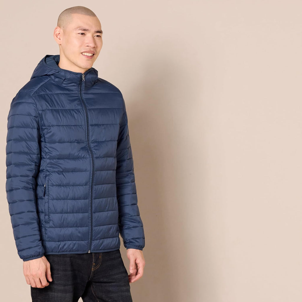 Amazon Essentials Men's Lightweight Water-Resistant Packable Hooded Puffer Jacket