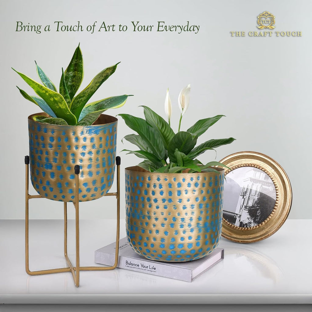 Set of 2 Metal Planters with Stands – 16″ & 12″ Decorative Flower Pots for Indoor & Outdoor Plants | Rustic Home & Garden Décor for Living Room, Patio, Balcony, Housewarming Gift