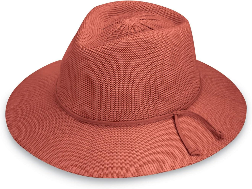 Wallaroo Hat Company – Women’s Victoria Fedora – UPF 50+ Sun Protection, Wide Brim, Packable Design and Adjustable Sizing for Medium Crown Sizes – Sun-Smart Hat for Everyday (Paprika)