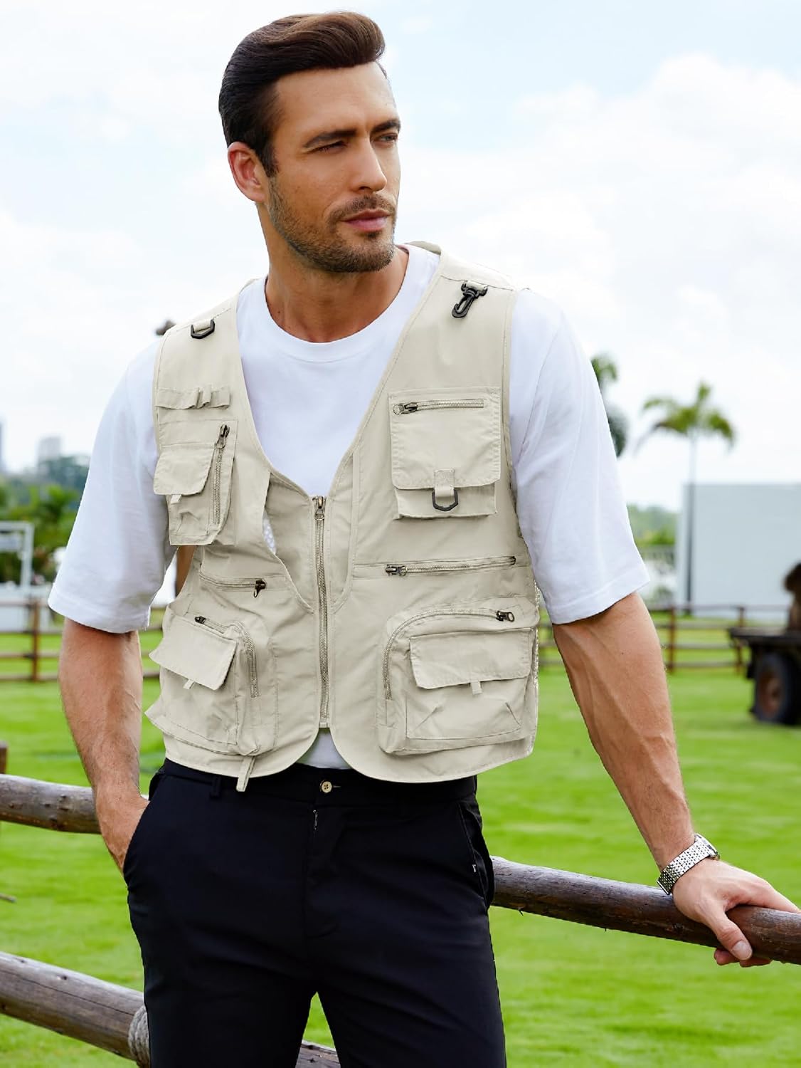 Gihuo Mens Fishing Vest Lightweight Utility Vests Cargo Outdoor Safari Travel Vest with Pockets