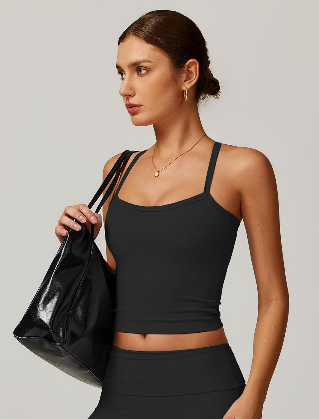 QBGJTD Workout Tank Tops Women Built in Bra Longline Sports Bras