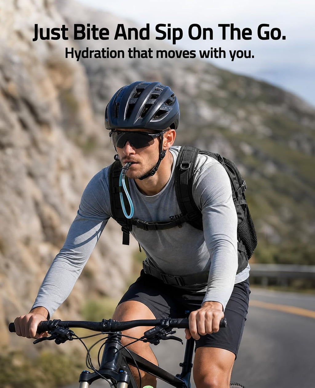 CVLIFE Tactical Hydration Hiking Water Backpack with 3L Water Bladder
