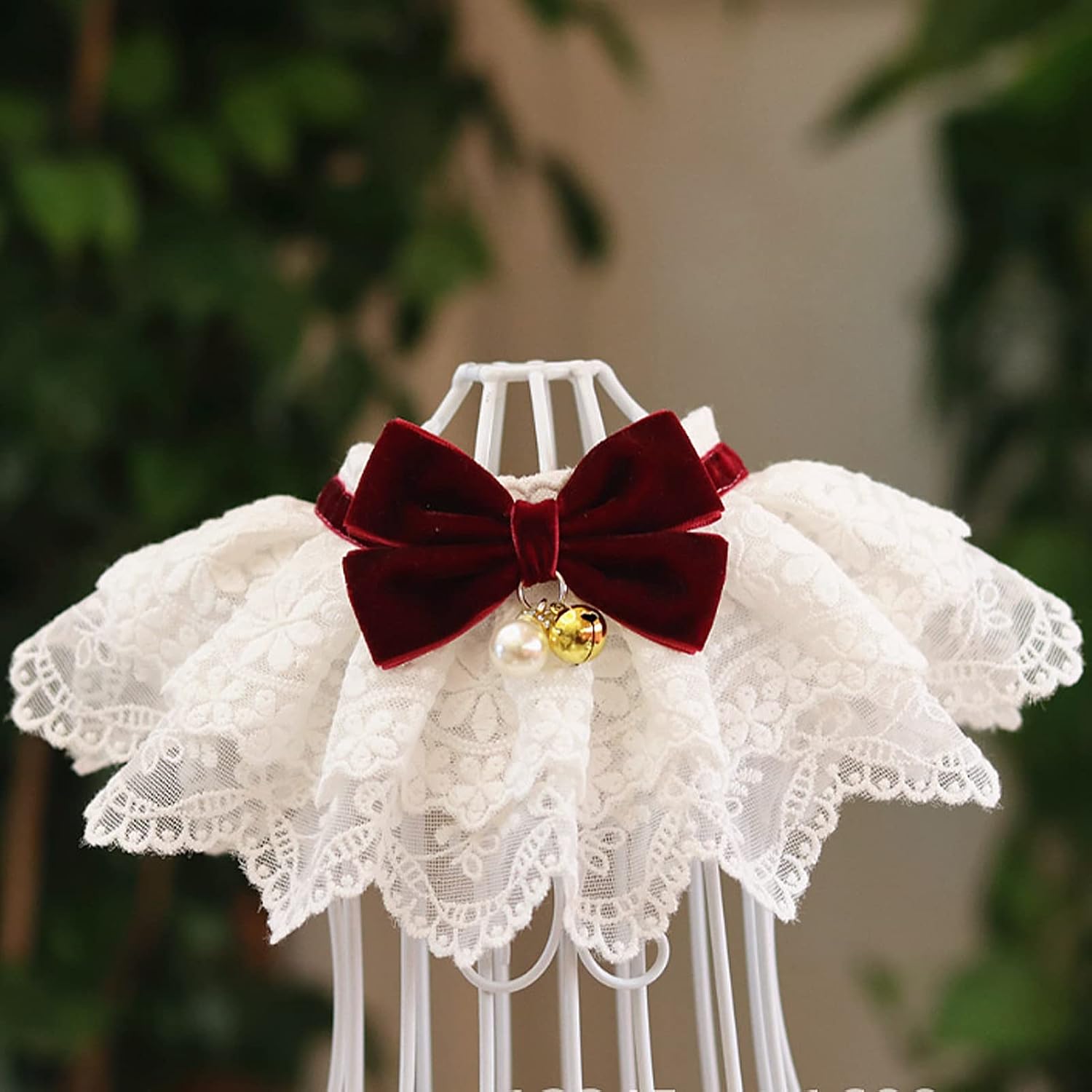 HEEPDD Cat Lace Bib Collar with Bow, Decorative Pet Bandana Scarf Costume, Small Size, Dress Up Accessories