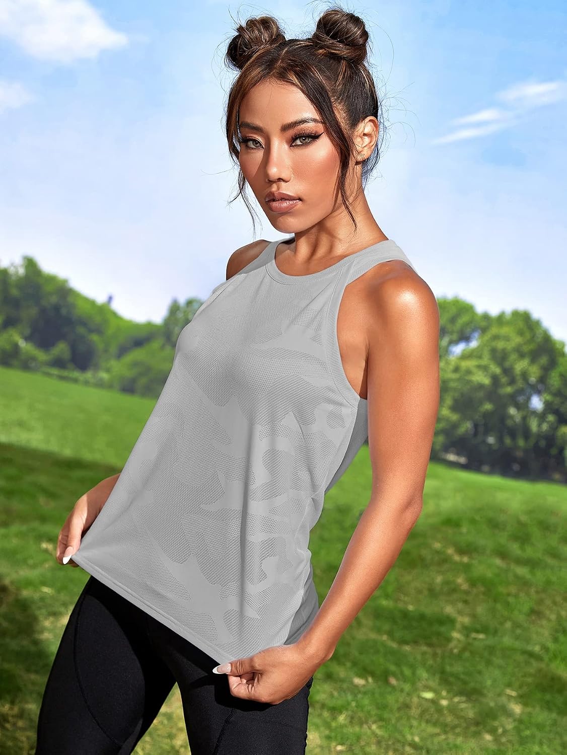 OYOANGLE Women's Camo Print Sleeveless Workout Running Tank Tops Yoga Shirt