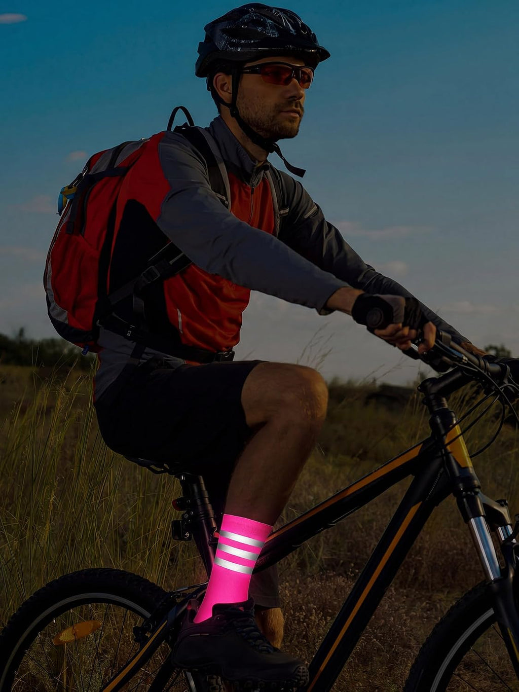 4 Pairs Glow in Dark Reflective Socks Cycling