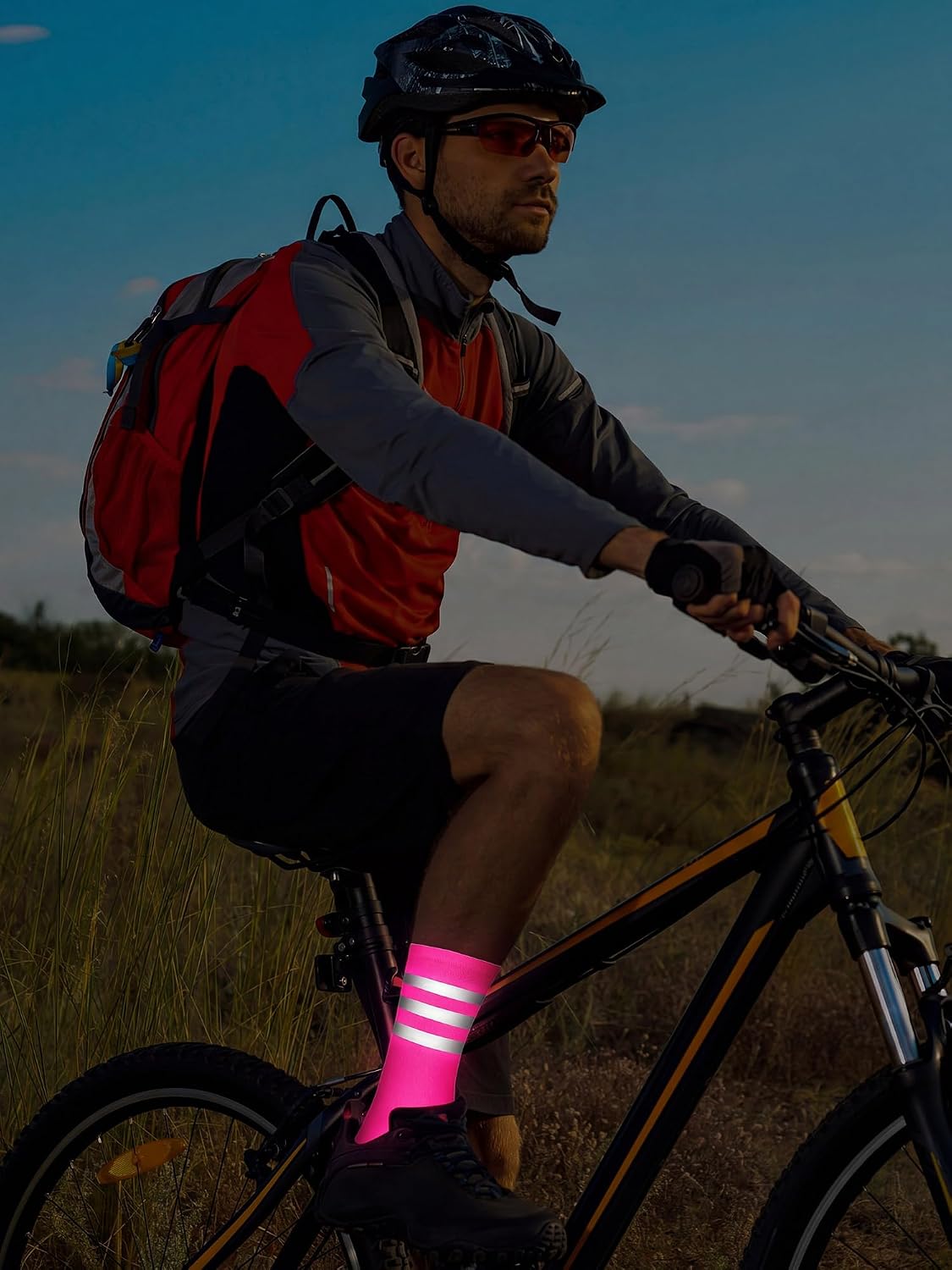 4 Pairs Glow in Dark Reflective Socks Cycling