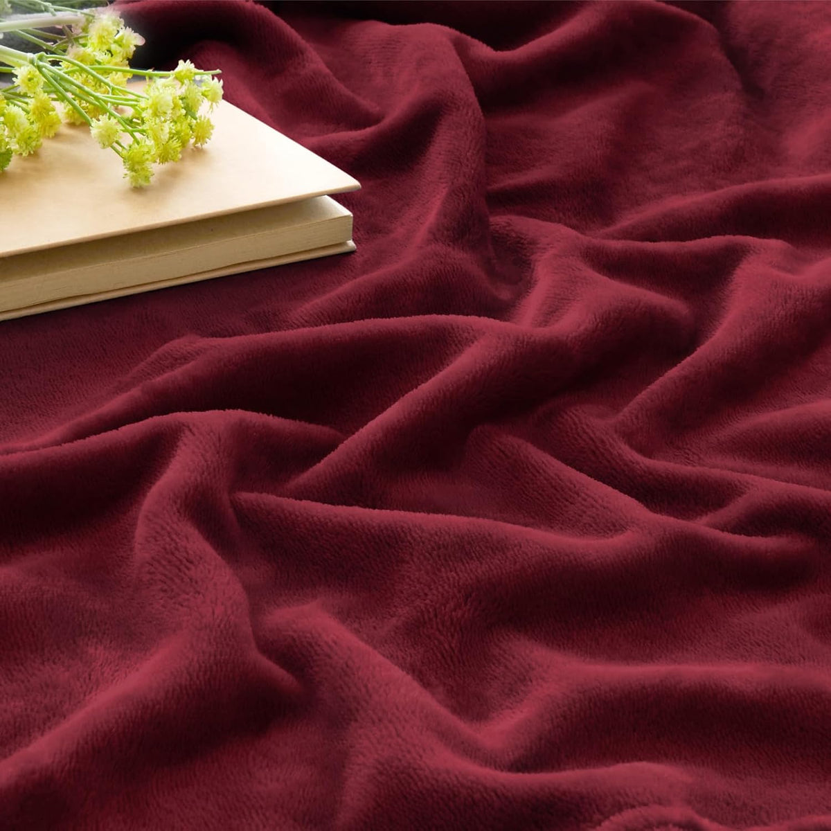 BEDELITE Fleece Blanket Soft Plush Throw for Couch Burgundy 50"x60"