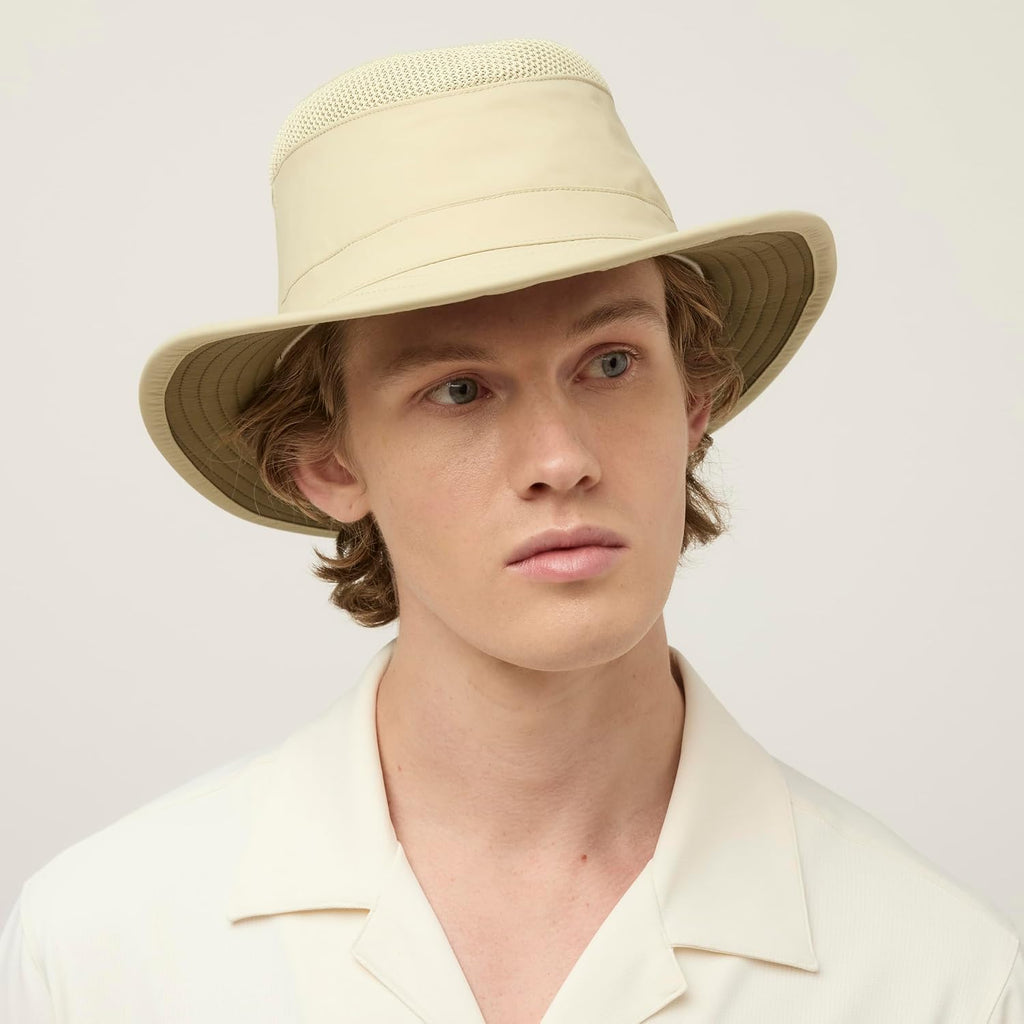 Tilley Womens Ltm5 Airflo Medium Brim Recycled Sun Hat, Olive, 7.75 US