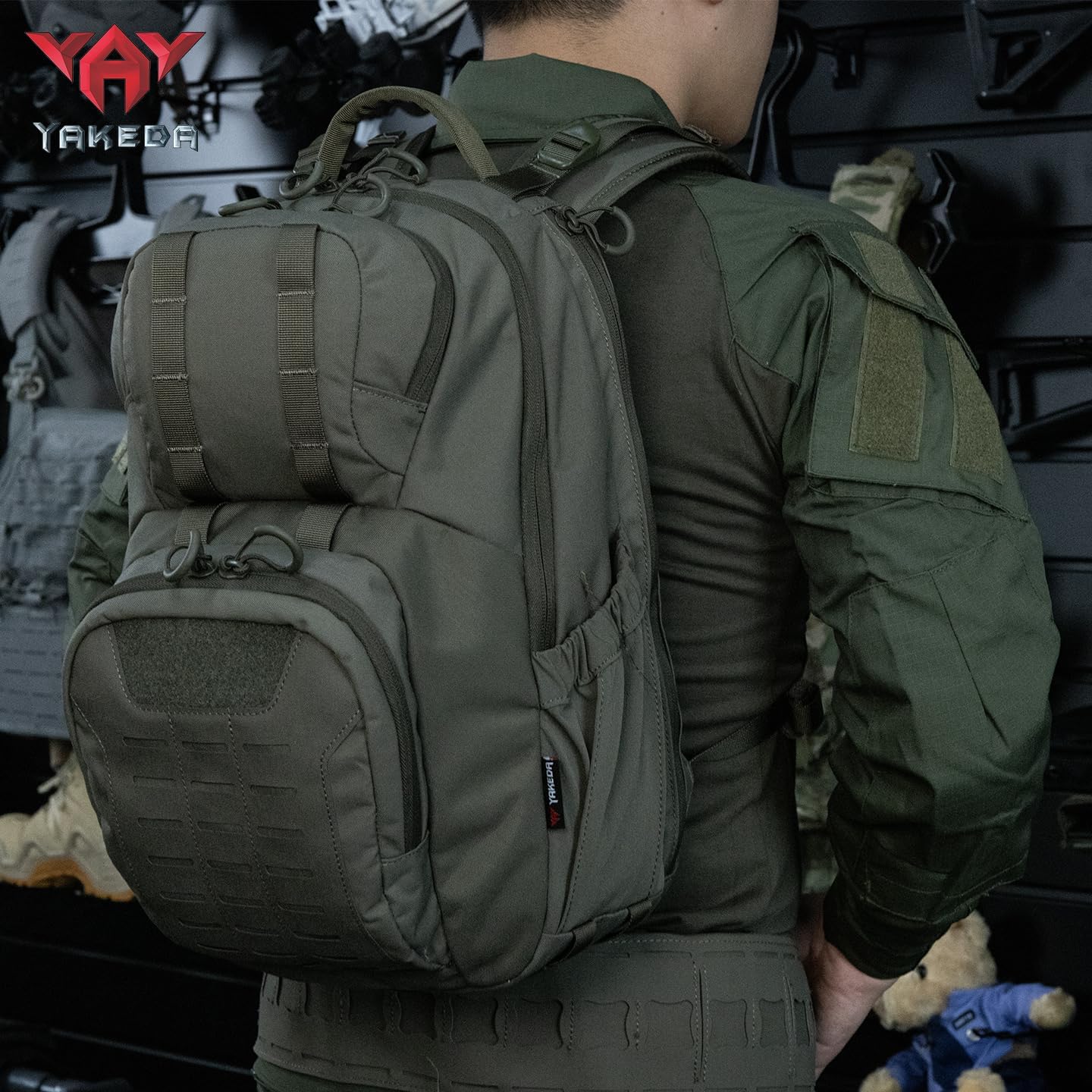 vAv YAKEDA 500D NylonTactical Military Backpack for Men,Fit 12.6-15.6 inches Laptop, Daily Bag for Hiking,hunting,running（Black）