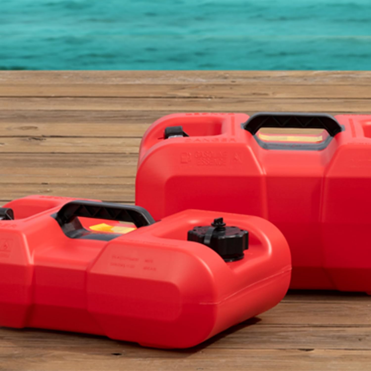 Scepter 3 Gallon Portable Marine Gas Can, Boat Fuel Tank, 2-Way Vented Cap, Built-In Fuel Gauge and Pick-Up, Top Handle, EPA & CARB Compliant, Underseat Design, 19.3"L x 12.2"W x 6.8"H (10506)