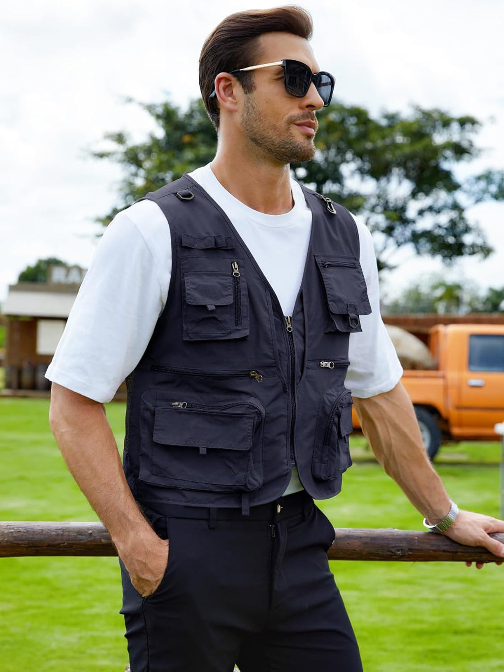 Gihuo Mens Fishing Vest Lightweight Utility Vests Cargo Outdoor Safari Travel Vest with Pockets