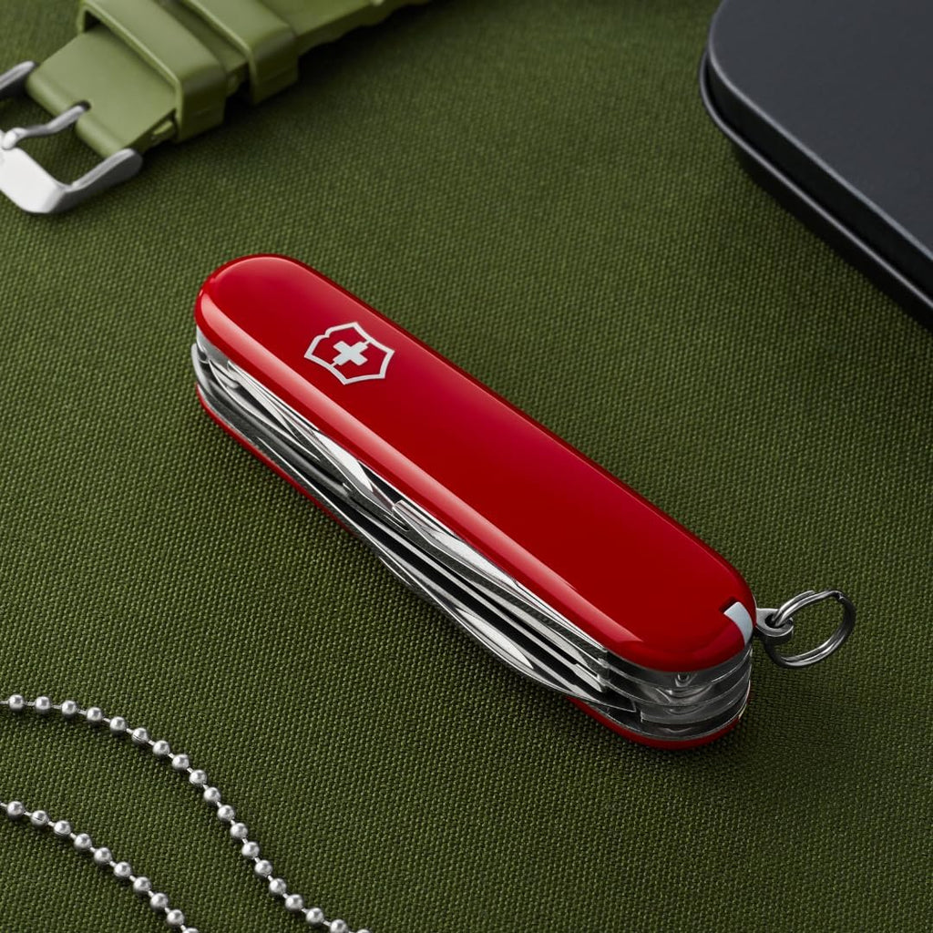Victorinox Fieldmaster Swiss Army, 15 Function Pocket Knife, Red