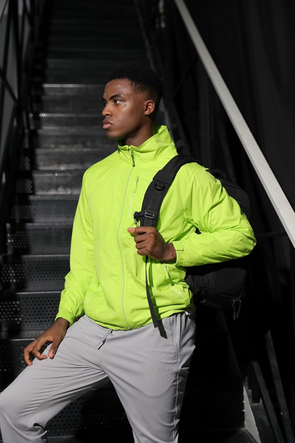 TRAILSIDE SUPPLY CO. Mens Windbreaker Jackets Lightweight Packable Jacket