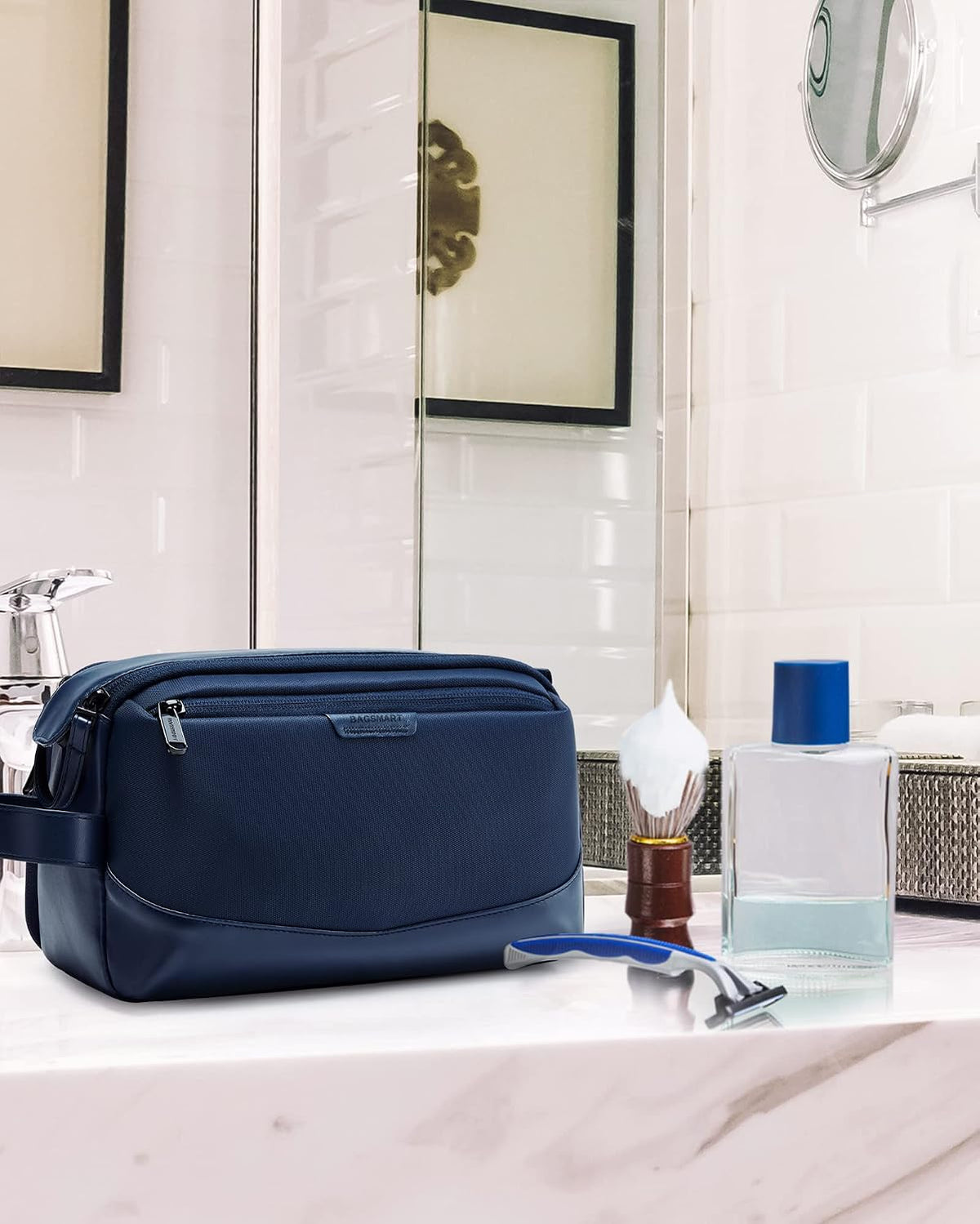 BAGSMART Large Travel Toiletry Bag for Men, Water-resistant, Nvay Blue
