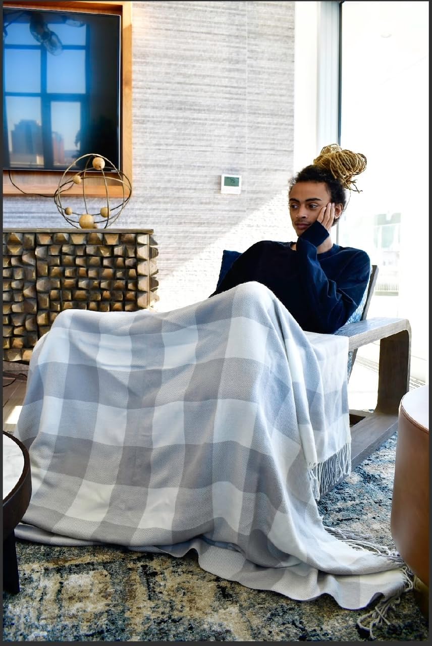 Blankets - Buffalo Plaid Throw Blanket - Decorative Classic Blanket - Comfortable & Ultra-Soft - Lightweight & Indoor Outdoor Blanket, Living Room, Couch, Travelling Good for All Seasons, Gift for Him