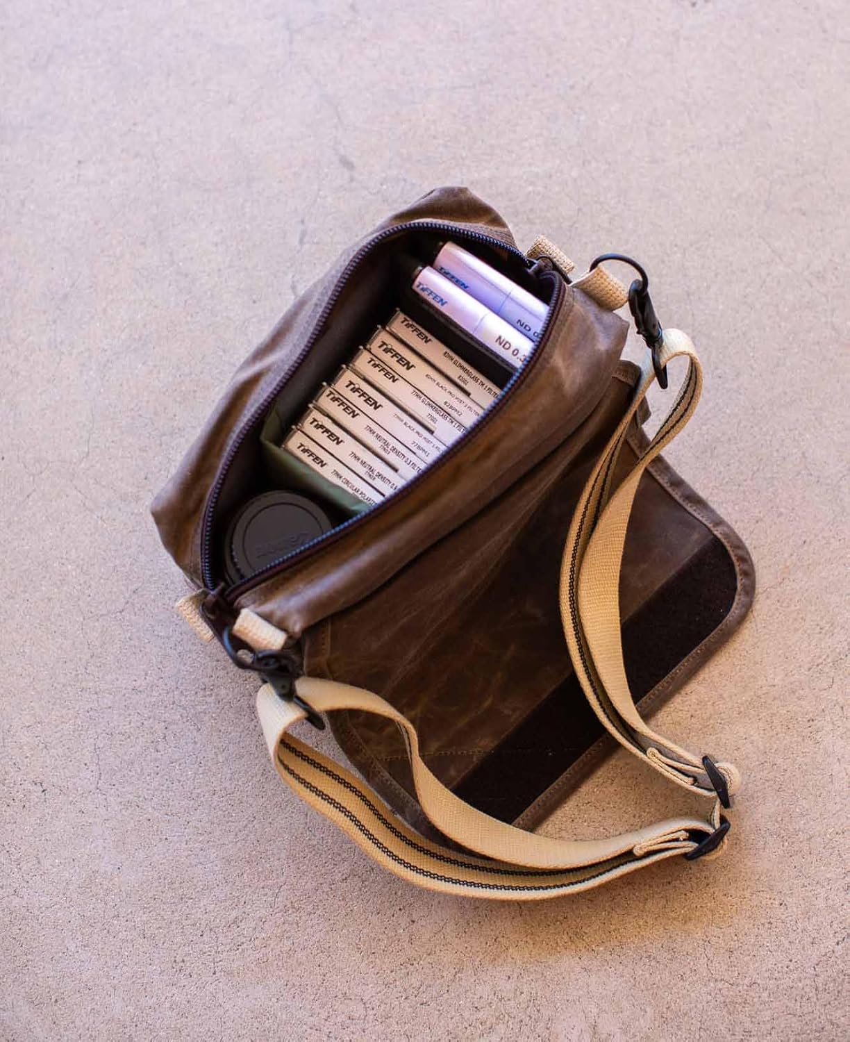 Domke F-5XB Crossbody Small Camera Bag for 1 Mirrorless Camera, Brown