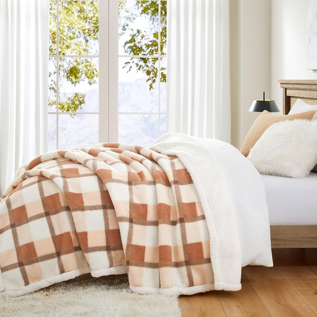 PU MEI Super Soft Faux Rabbit Fur Sherpa Fleece Throw Blanket, Reversible Luxury Cozy Cute Furry Blanket, Plush Warm Shaggy Fluffy Checkered Blankets for Sofa Couch Bed (Beige-Plaid, 60" x 80")