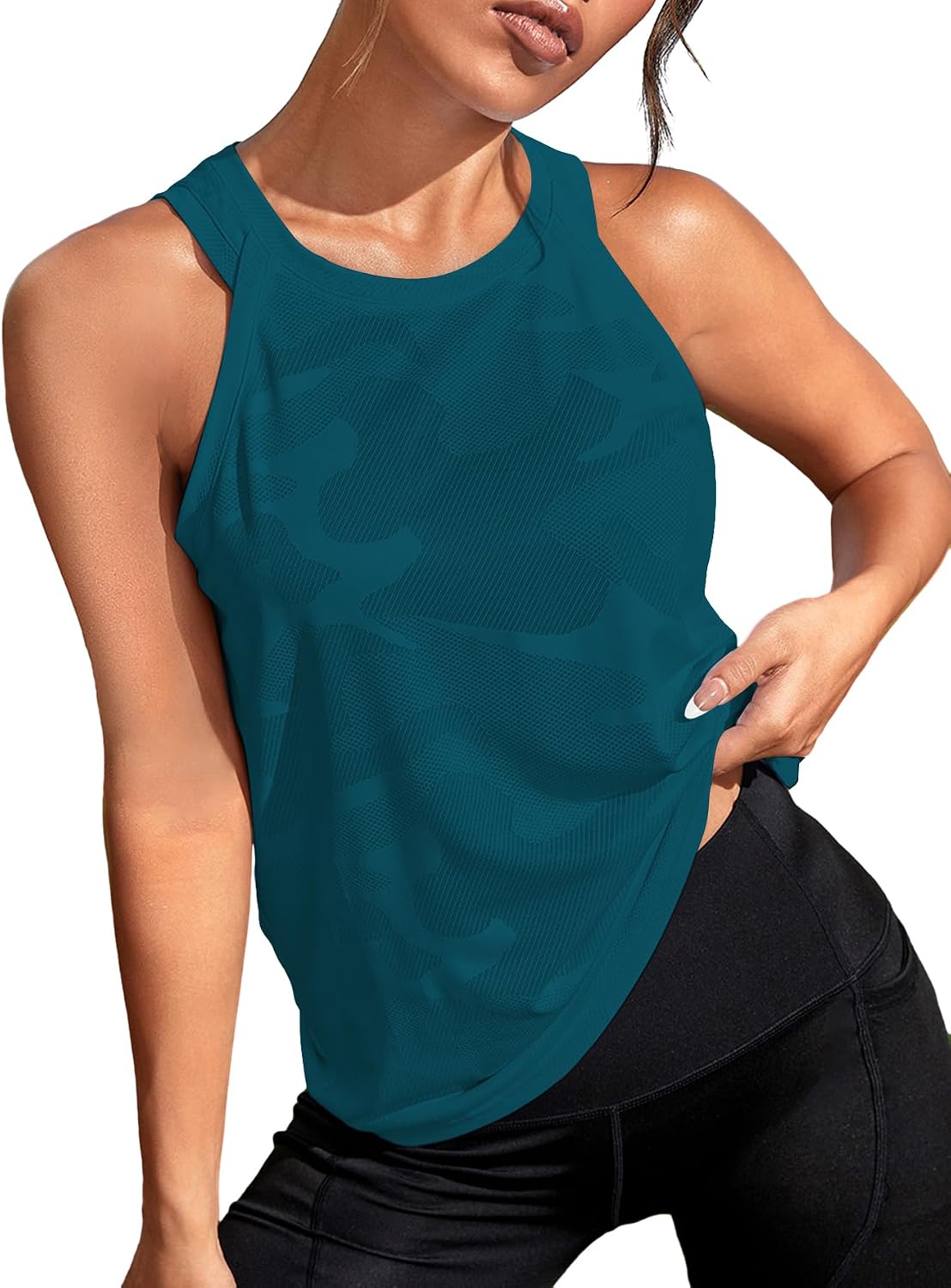 OYOANGLE Women's Camo Print Sleeveless Workout Running Tank Tops Yoga Shirt